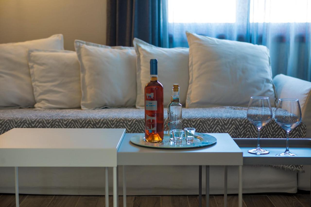 Avra Apartments Каливес Экстерьер фото