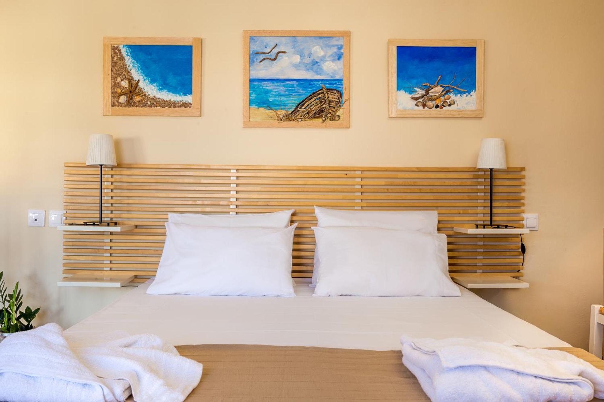 Avra Apartments Каливес Номер фото